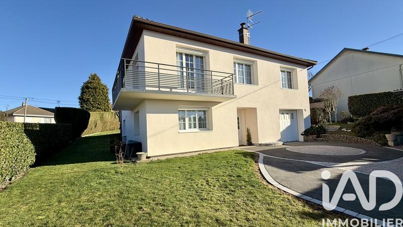 Maison - 122 m² - 5 pièces