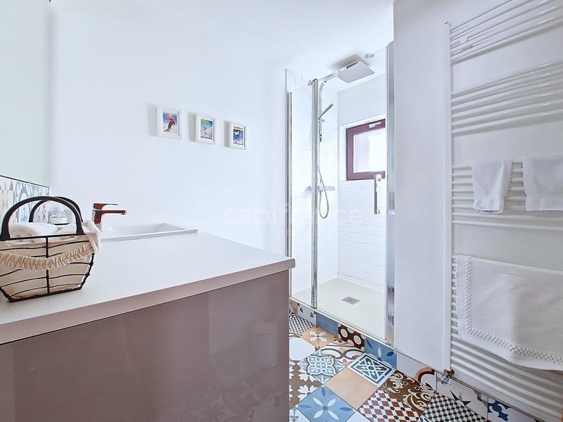 Châlet - 172 m² - 9 pièces