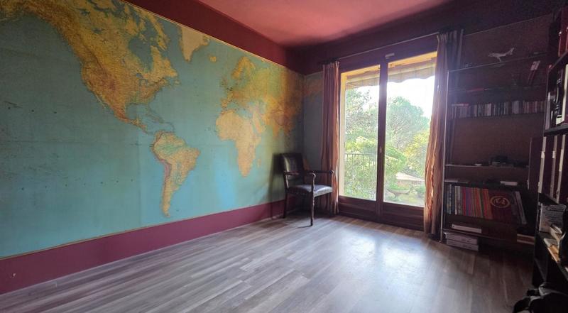 Maison - 218 m² - 7 pièces