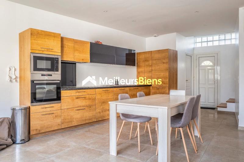 Maison - 130 m² - 6 pièces
