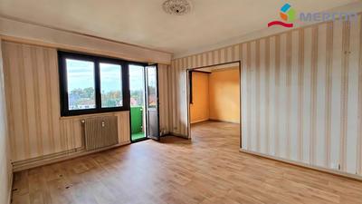Appartement - 95 m² - 5 pièces