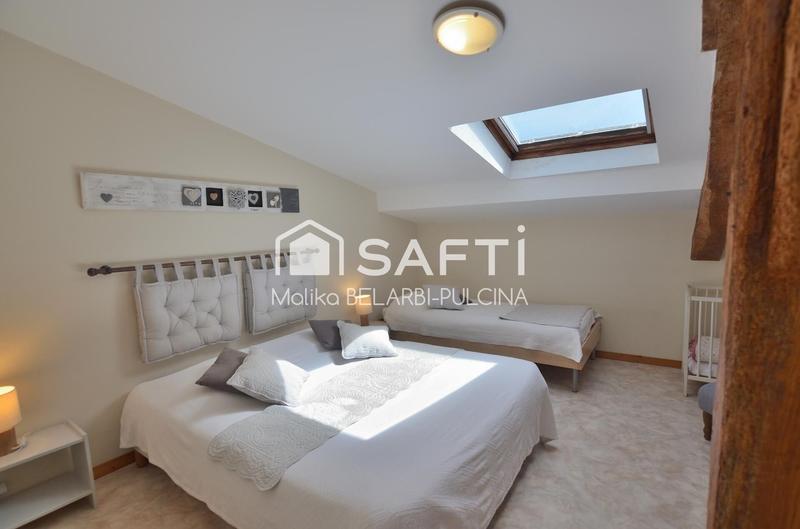 Maison - 392 m² - 14 pièces