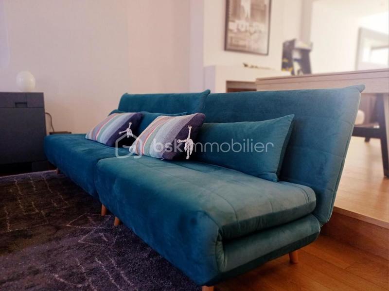 Demeure - 300 m² - 10 pièces