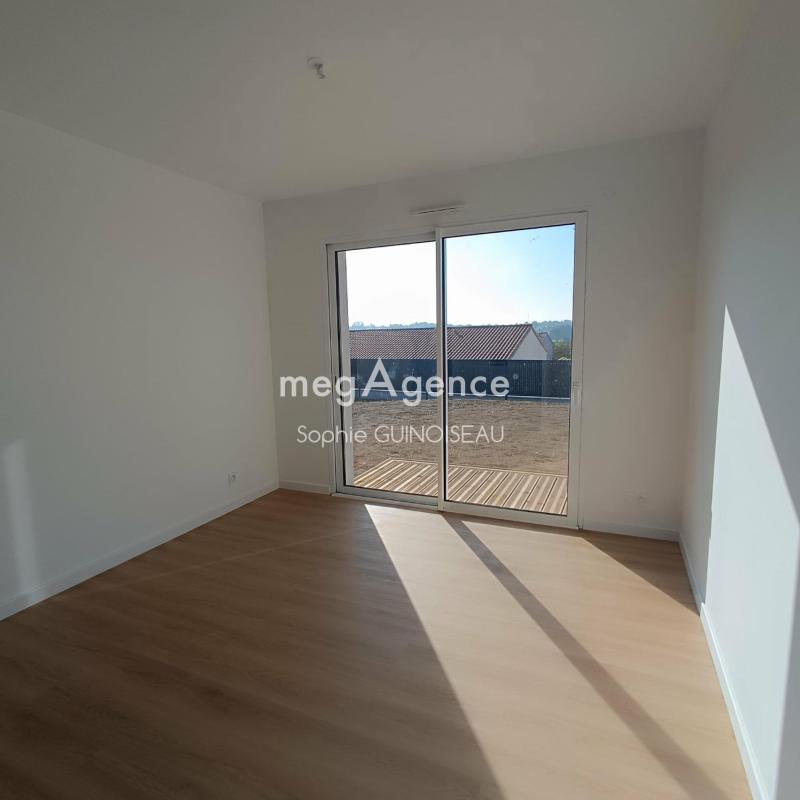 Maison - 104 m² - 4 pièces