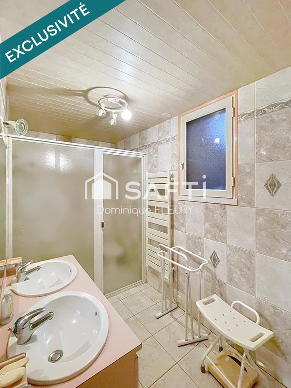 Maison - 167 m² - 8 pièces