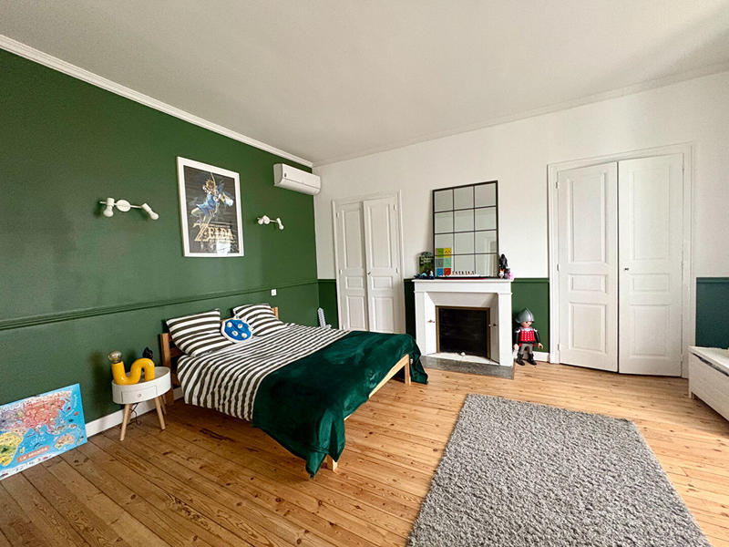 Maison de ville - 201 m² - 8 pièces