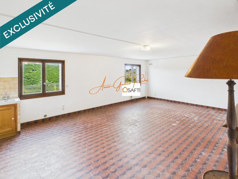 Maison - 255 m² - 9 pièces