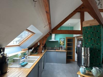 Appartement - 208 m² - 7 pièces