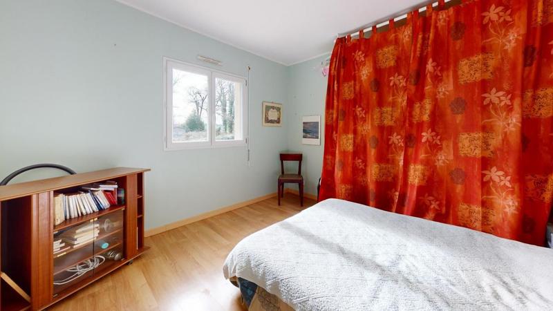 Maison - 98 m² - 5 pièces