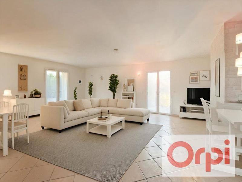 Maison - 108 m² - 4 pièces