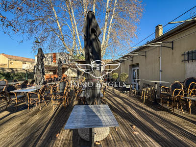 Fonds de commerce - Hôtellerie / Restauration - 220 m²