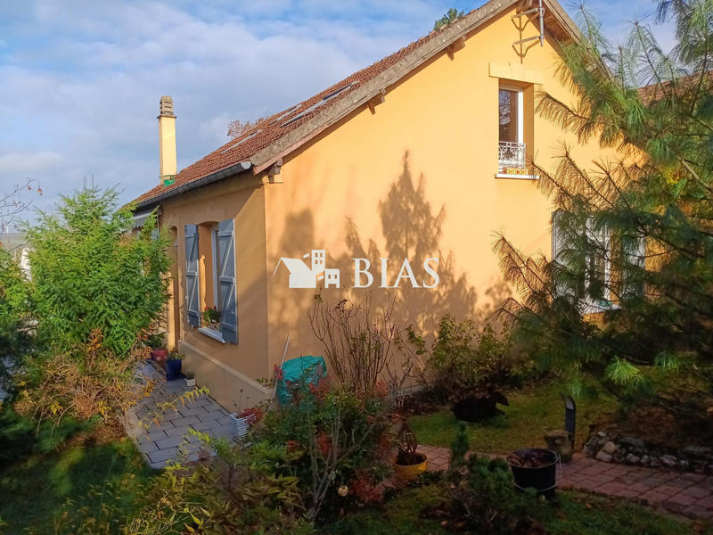 Maison - 113 m² - 5 pièces