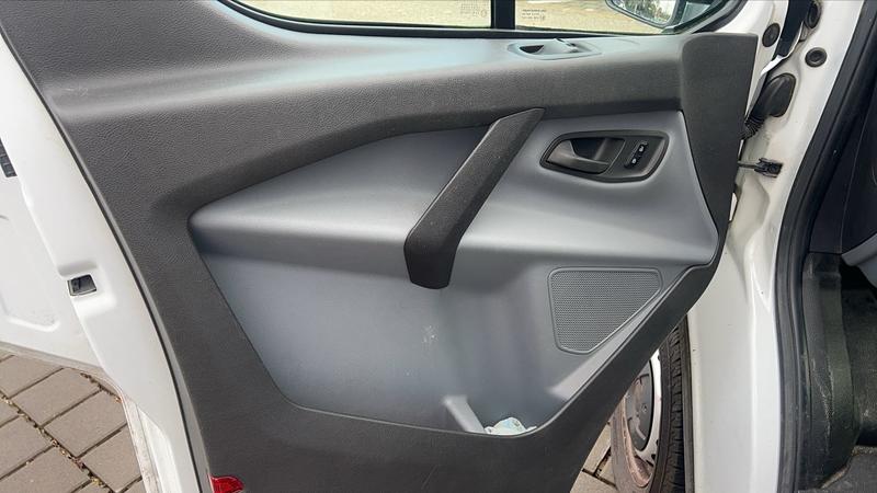 Ford Transit Custom Fourgon Vu L2h2 2.2 TDCi 100 Business - 3 places