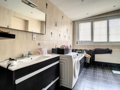 Maison - 160 m² - 7 pièces