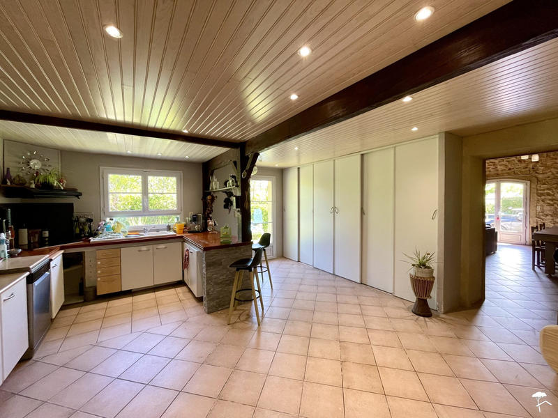 Maison - 136 m² - 4 pièces