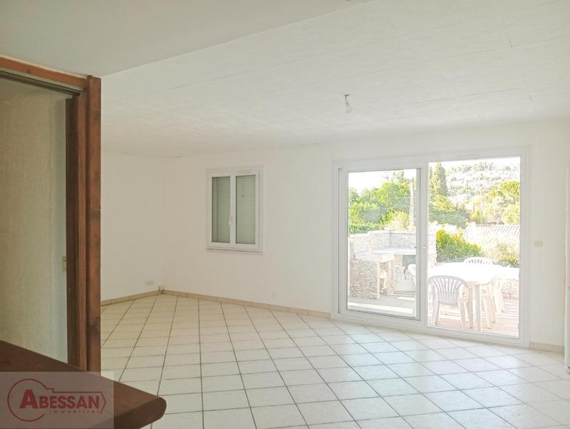 Maison - 101 m² - 5 pièces