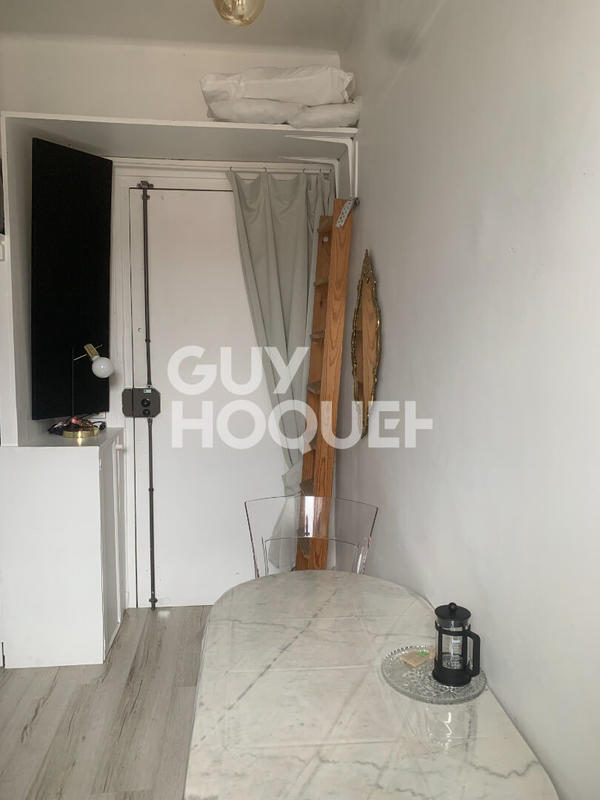 Chambre - 11 m² - 1 pièce