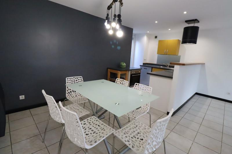 Appartement - 75 m² - 4 pièces