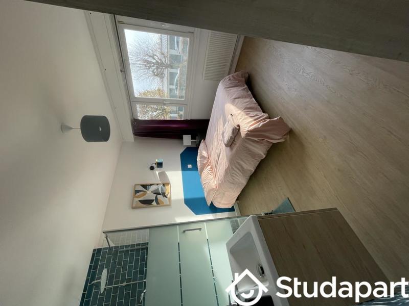 Chambre - 15 m² - 1 pièce