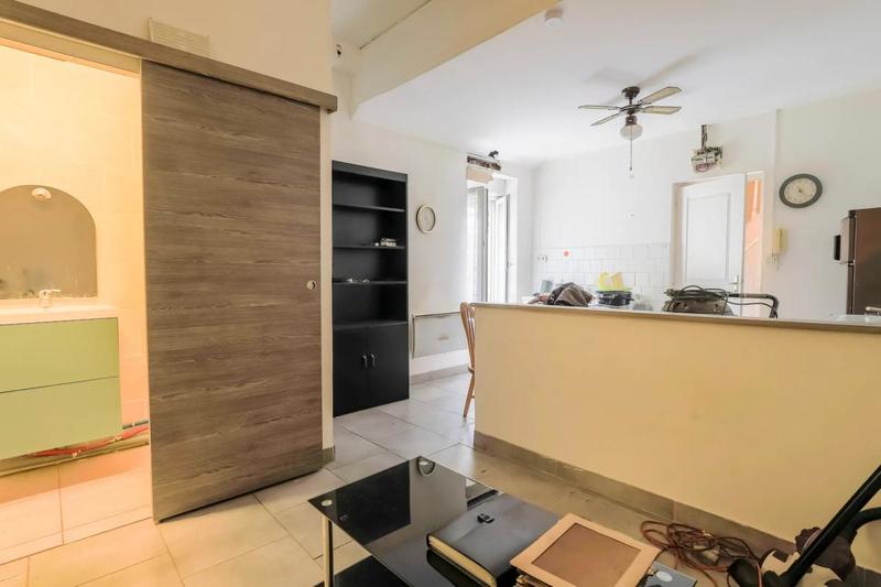 Maison - 200 m² - 15 pièces