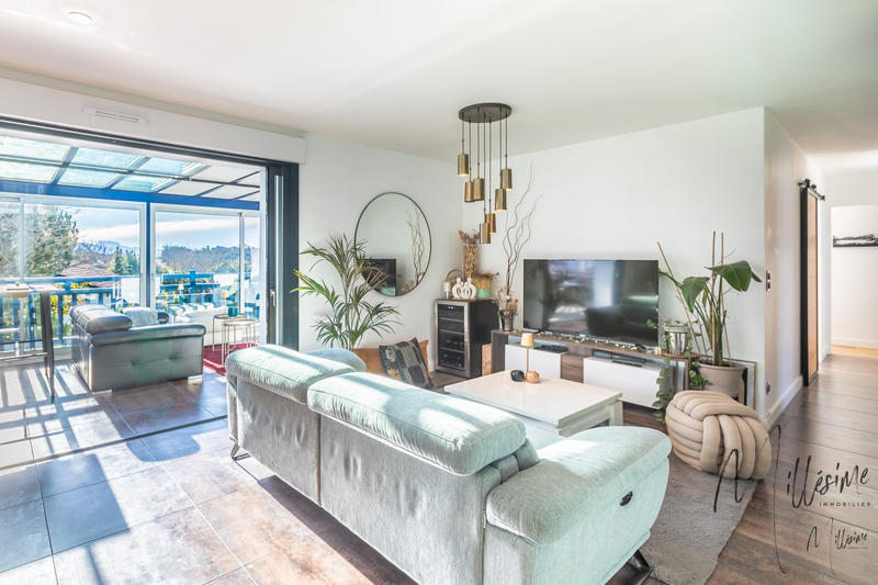 Appartement - 133 m² - 4 pièces