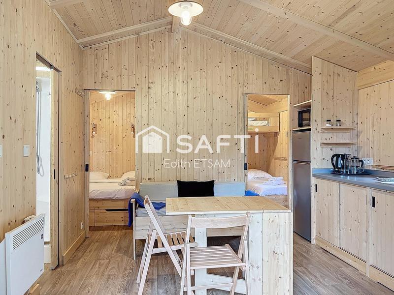 Maison - 605 m² - 11 pièces