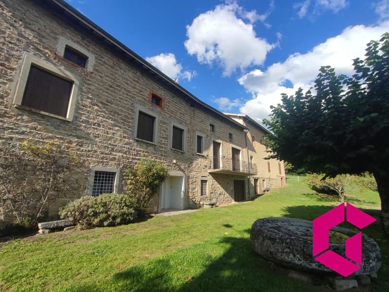 Ferme - 508 m² - 6 pièces