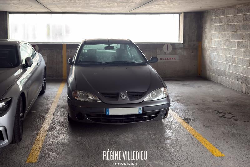 Parking / Garage - 13 m²