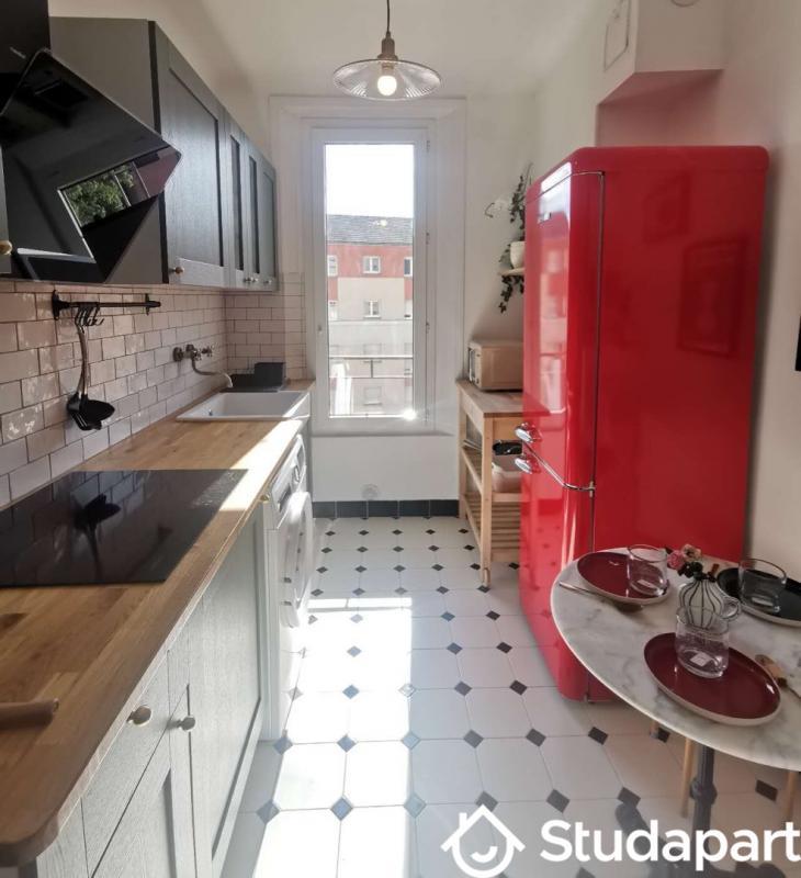 Chambre - 9 m² - 1 pièce