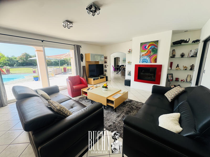 Maison - 146 m² - 6 pièces