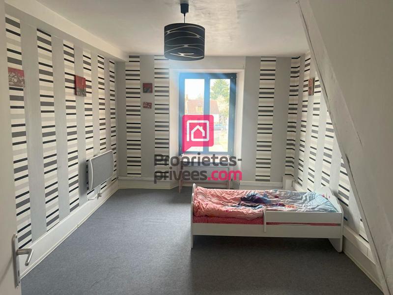 Maison - 215 m² - 7 pièces