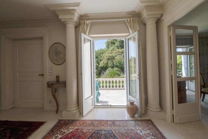 Maison - 224 m² - 7 pièces