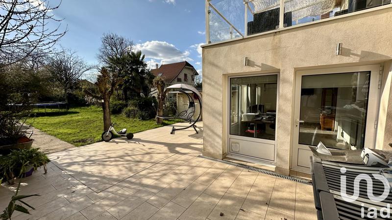 Maison - 156 m² - 6 pièces