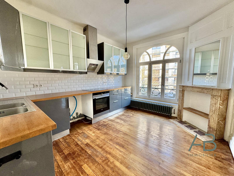 Appartement - 118 m² - 4 pièces