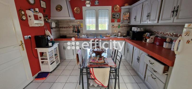 Pavillon - 160 m² - 6 pièces