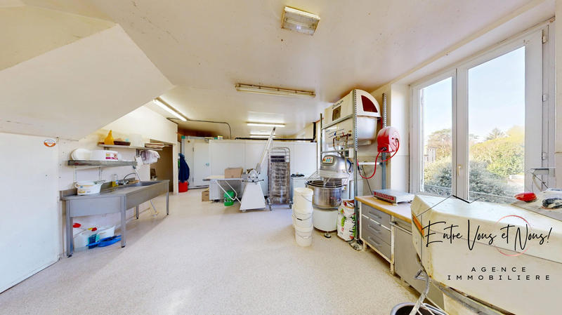 Fonds de commerce - 200 m²