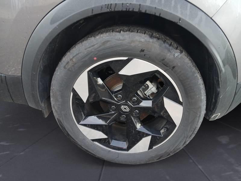 Renault Captur E-Tech full hybrid 145 ch Techno