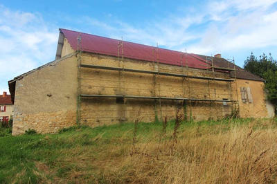 Maison - 200 m² - 2 pièces