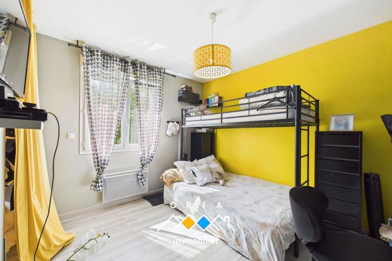 Maison - 91 m² - 5 pièces