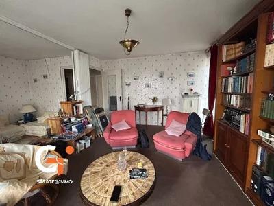 Appartement - 82 m² - 4 pièces