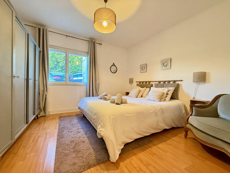 Maison - 236 m² - 6 pièces