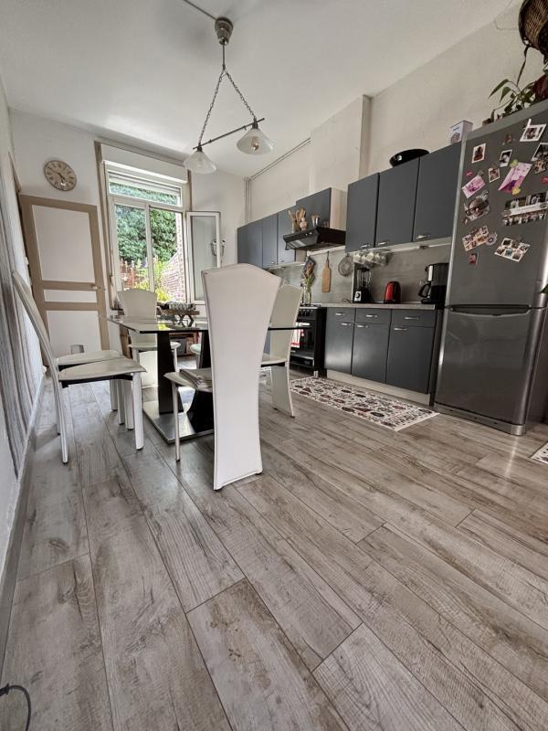 Maison de ville - 107 m² - 6 pièces