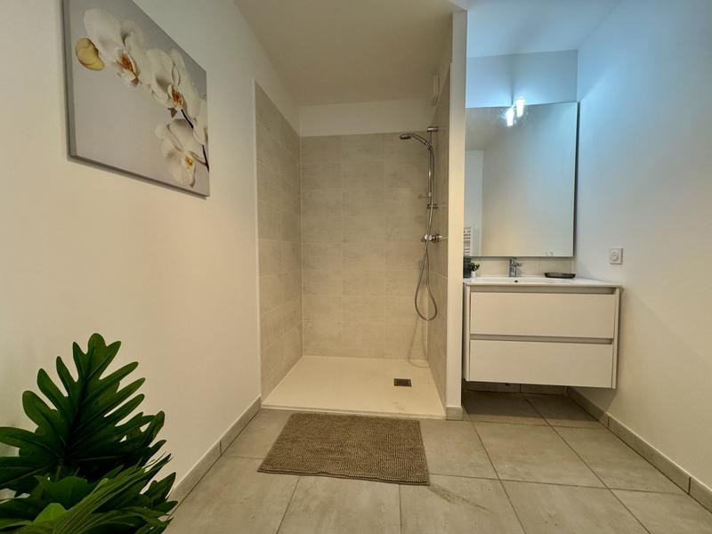 Appartement - 78 m² - 3 pièces