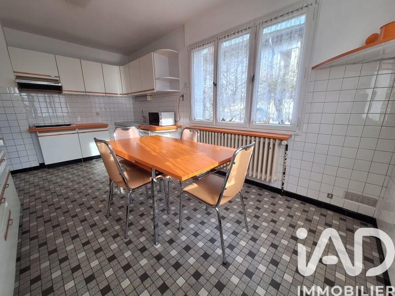 Maison - 93 m² - 4 pièces