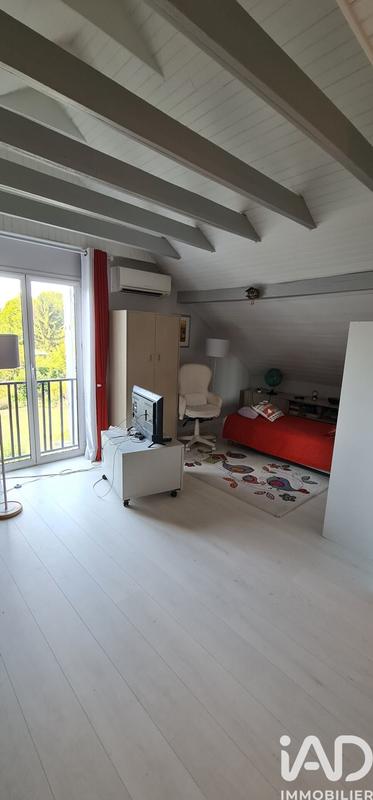 Maison - 212 m² - 5 pièces