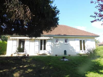Maison - 97 m² - 5 pièces