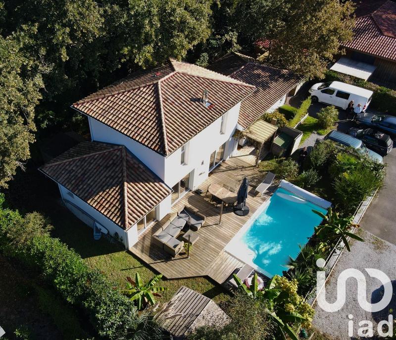 Maison - 128 m² - 6 pièces