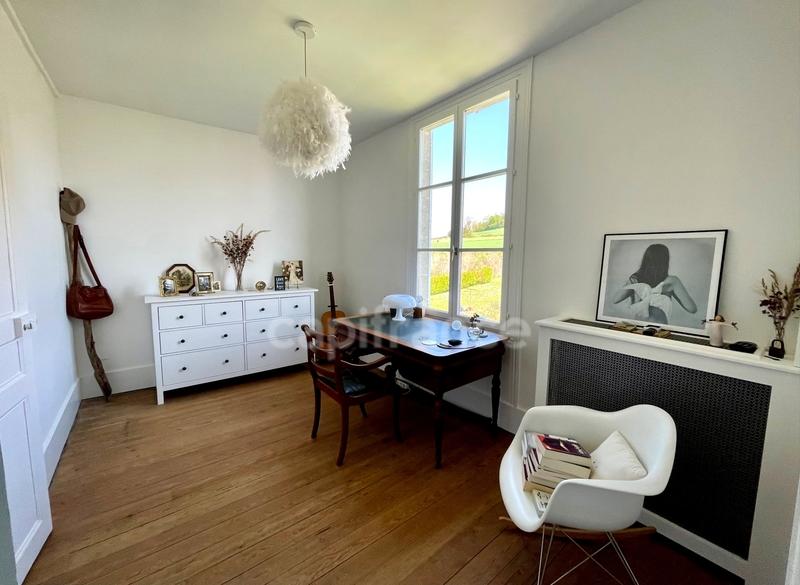 Maison bourgeoise - 152 m² - 7 pièces