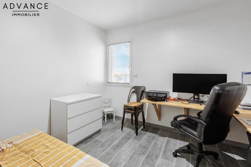 Maison - 150 m² - 8 pièces