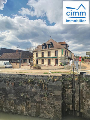 Immeuble - 1 166 m²